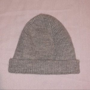 gray // beanie